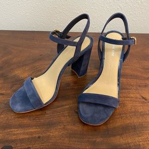 Gianni Bini Navy Blue Suede Block Heel Sandal Women’s Size 8